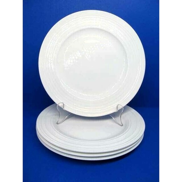 Mikasa Swirl White Bone China  9" Salad Luncheon Plates Bundle of 4 - Picture 1 of 11